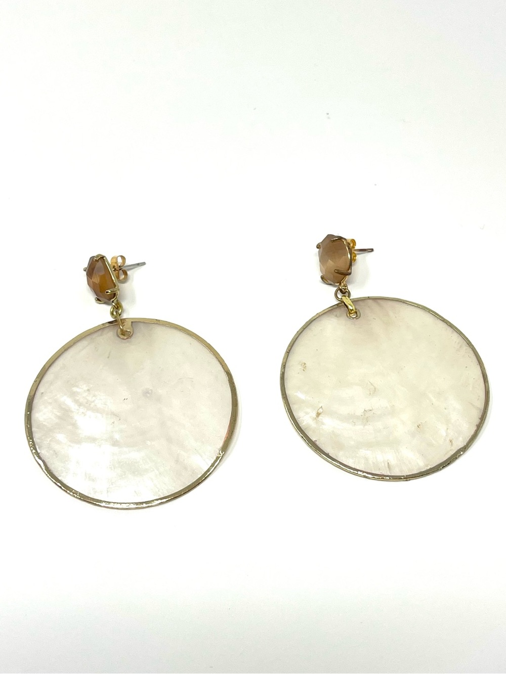 New Anthropologie Drop Dangle Capiz Shell Earrings
